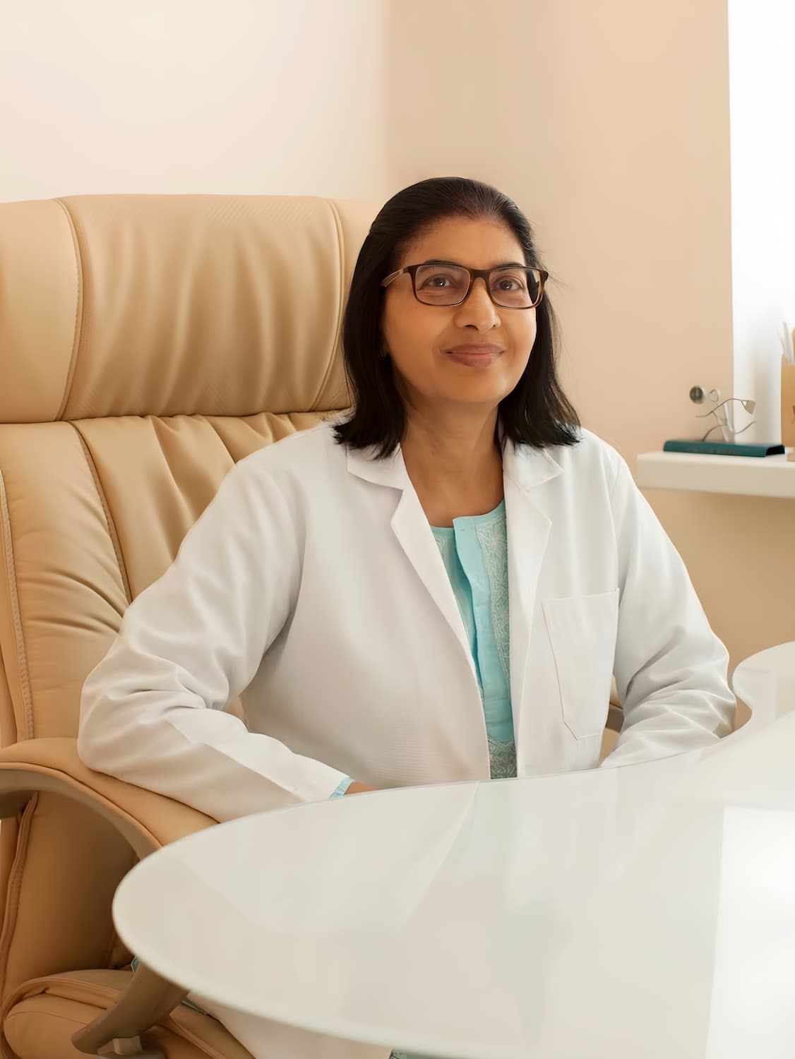 Photo of Dr Shahwar